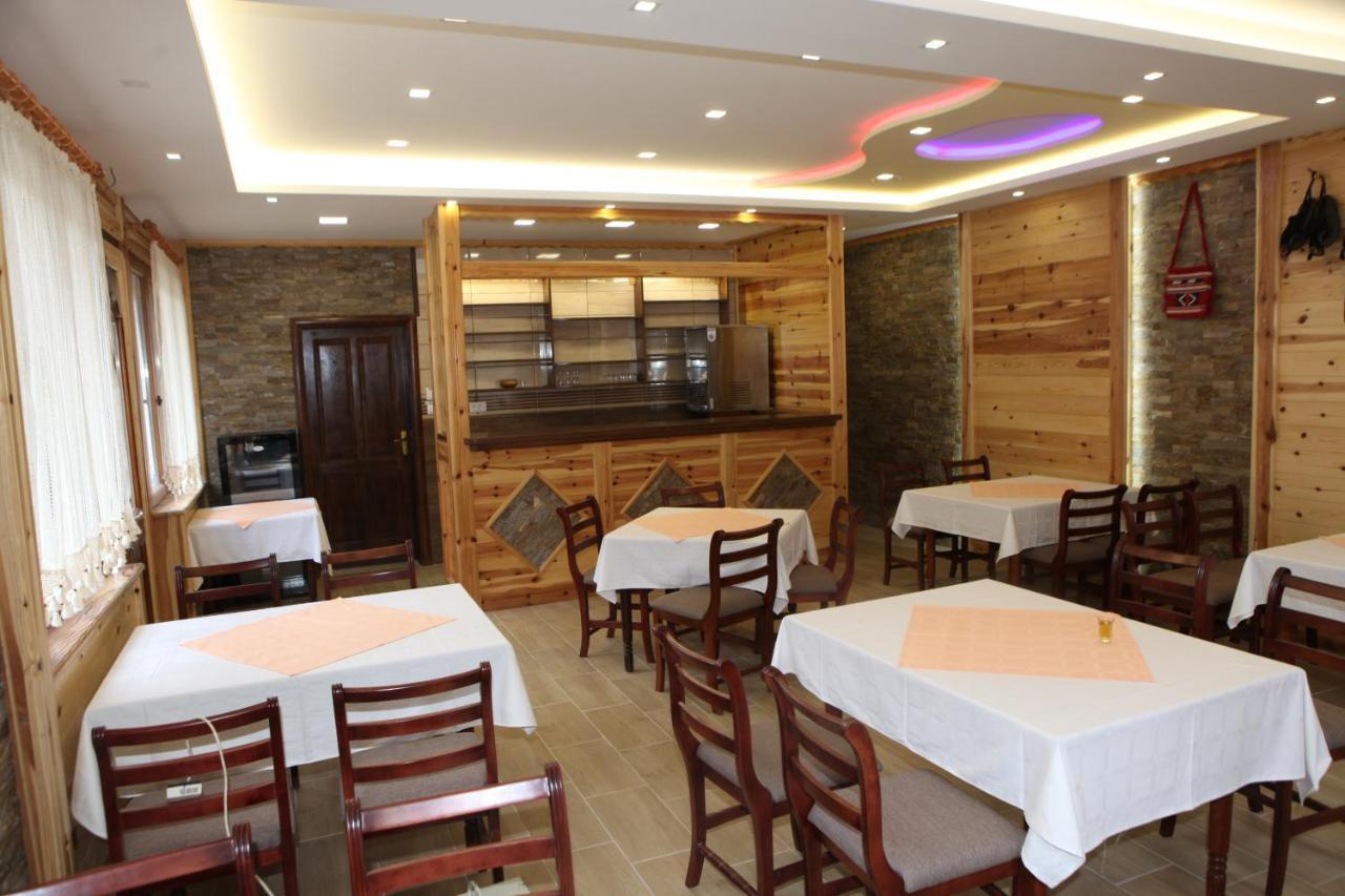 Izvor Bazeni Vrela Villa Uzice Ngoại thất bức ảnh